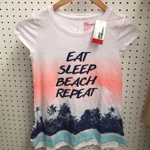 🌸Epic threads size M